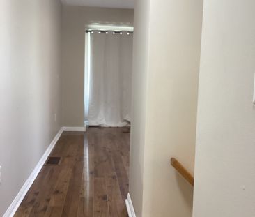 For Lease - 29 Ecopark Gate Unit# 2, Toronto, Ontario - Photo 1