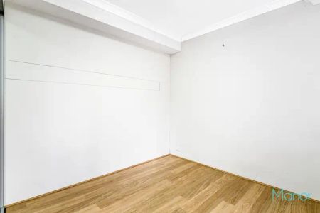 “Low maintenance apartment in convenient location” - Photo 3