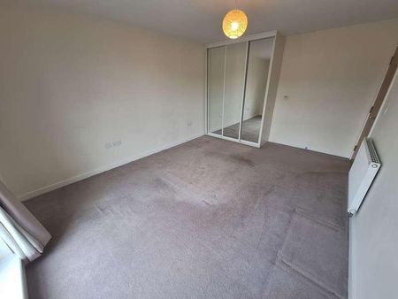 Sullivan Court, Biggleswade, SG18 - Photo 3