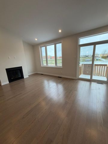 For Lease - 705 Montrichard Road, Orleans - Cumberland and Area, Ontario - Photo 2