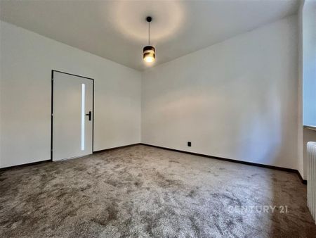 Pronájem bytu 2+1 50 m2 - Fotografie 2