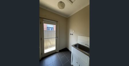 For private inspections please contact catie@sweeneyea.com.au. - Photo 2