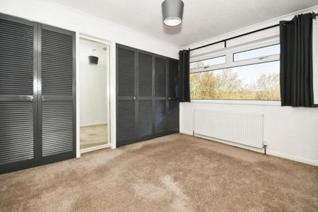 Ashurst Road, Stannington, Sheffield - Photo 4