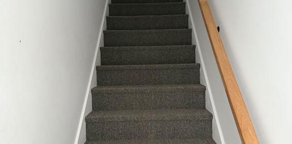 Beau et grand 5 1/2 à louer - Photo 2