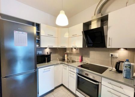 2 Pokoje| Balkon| Parking|Komórka lokatorska - Zdjęcie 2