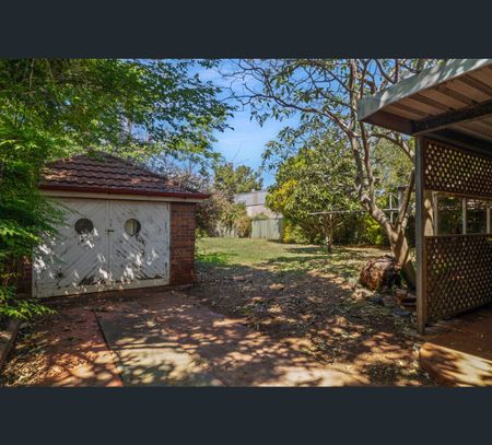 144 Holberton Street, Newtown, Qld 4350 - Photo 4