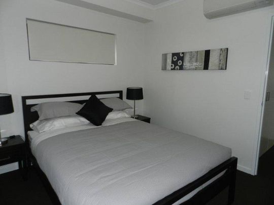 Centrally Located Furnished Apartment - Photo 1