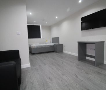 Market Street West Flat, PRESTON, Lancashire PR1 2HB - Photo 4