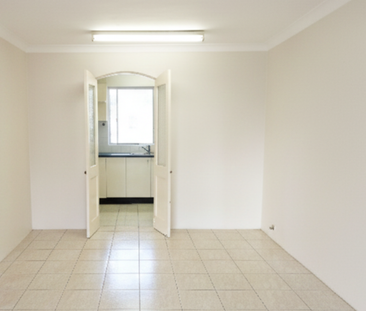 Two-Bedroom Unit Close to All Amenities - Photo 2