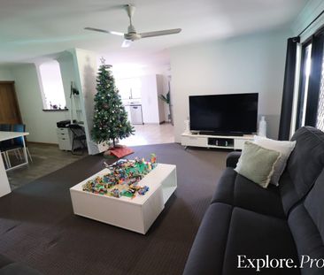 Well maintained home in Eimeo - Photo 2