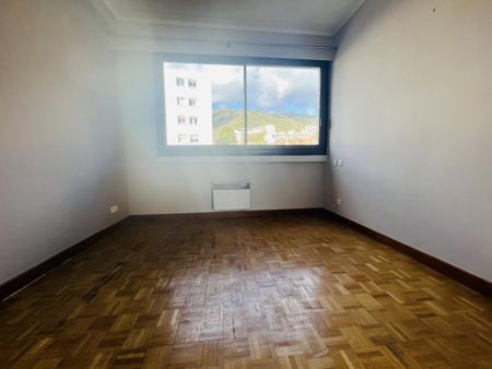 Location appartement à Ville di pietrabugno - Photo 3