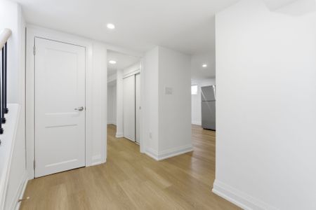 For Lease - 203 Park Road Unit# (Lower), Oshawa, Ontario - Photo 4