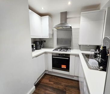 1 Bed Flat, Connaught Towers, CR7 - Photo 5