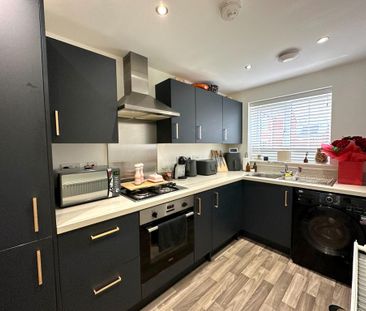 2 bedroom end of terrace house to rent - Photo 6