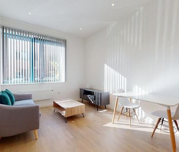 Studio to rent - Photo 1