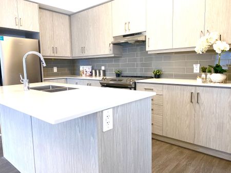 For Lease - 30 Almond Blossom Mews Unit# TH118, Vaughan, Ontario - Photo 2