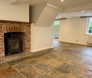 3 bedroom detached house to rent - Photo 1