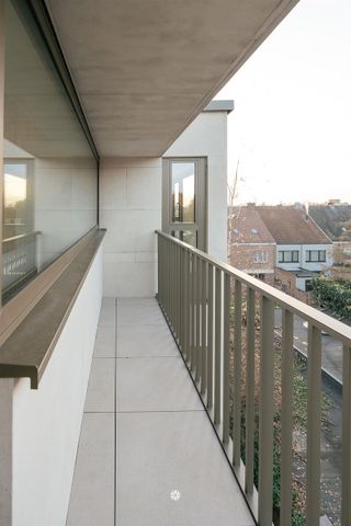 Kwalitatief gerenoveerd appartement in het centrum van Sint-Niklaas - Foto 3