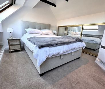 Howell Hill Close - Photo 6