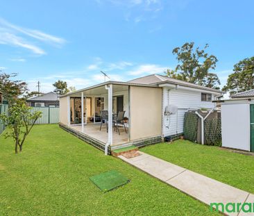 SET IN A FANTASTIC LOCATION! - Photo 5