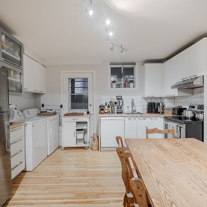 Marguerite-Bourgeoys Appartement 3 ½ à Louer Montcalm / Saint-Sacrement Juillet 2026 - Photo 1