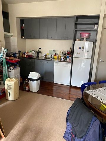 Central Auckland 1BR Gem w/ Parking! - Photo 2