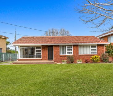 Renovated Family Home! - Photo 6