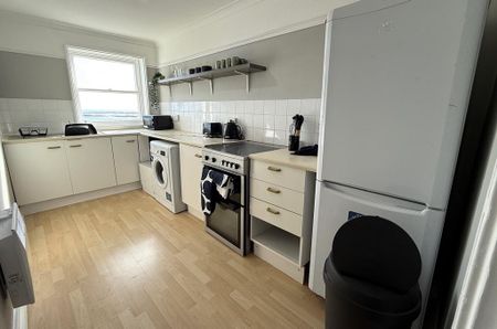 1 bedroom apartment to rent - Photo 2