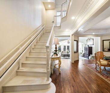 For Lease - 18 Lowther Avenue, Toronto, Ontario - Photo 3