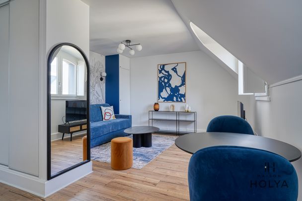 Location Appartement 1 pièce 27m² VERSAILLES 78000 - Photo 1