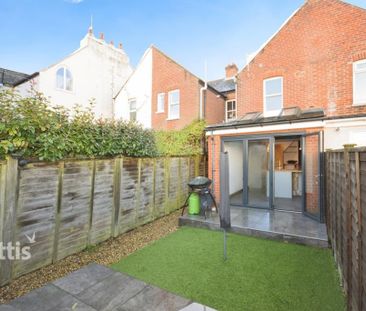 2 bedroom terraced house to rent - Photo 1