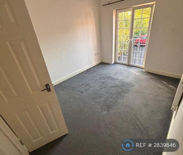 2 bedroom maisonette to rent - Photo 6