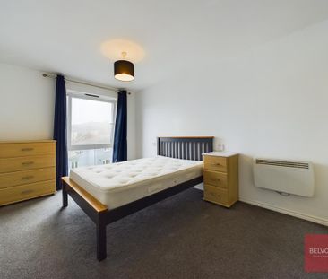 1 bedroom flat to rent - Photo 2