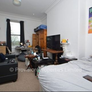 Studio Flats to Rent in Leeds - Photo 1