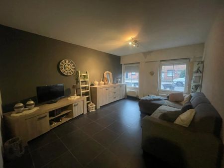 Gezellig appartement met één slaapkamer en autostaanplaats te Geel! - Photo 3