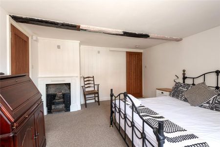 4 bedroom terraced house to rent - Photo 3