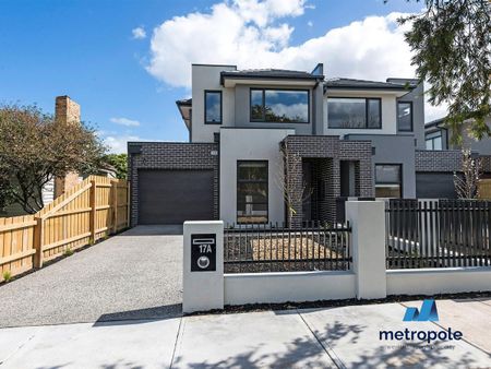 17A Clements Street, BENTLEIGH EAST, VIC - Photo 2