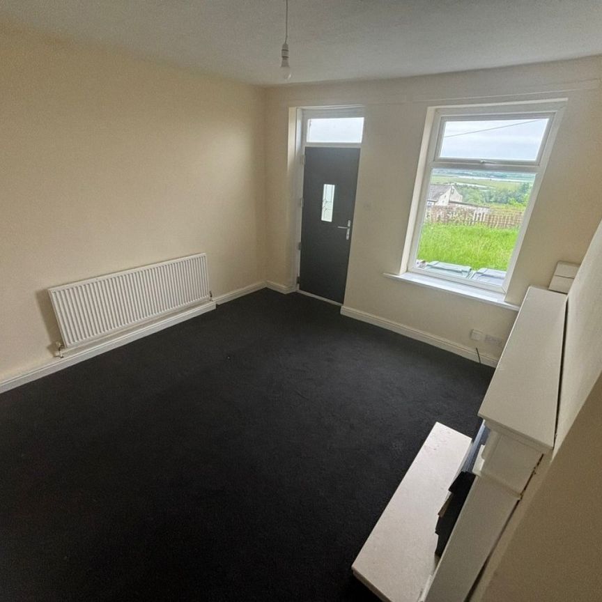 2 bed Terraced - To Let - Photo 1