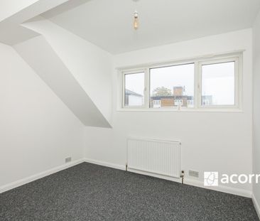 Maisonette to rent - Owen Walk, London, SE20 - Photo 5