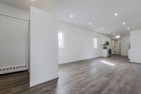 For Lease - 1930 Queen Street Unit# Upper 2, Toronto, Ontario - Photo 4