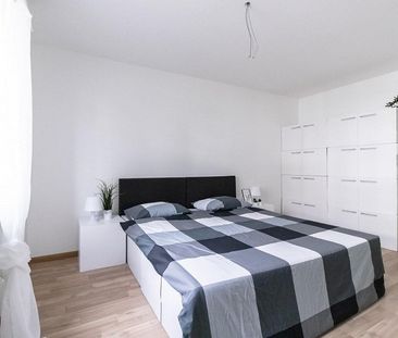 Ruhig gelegene 2.5 Zimmerwohnung - Photo 1