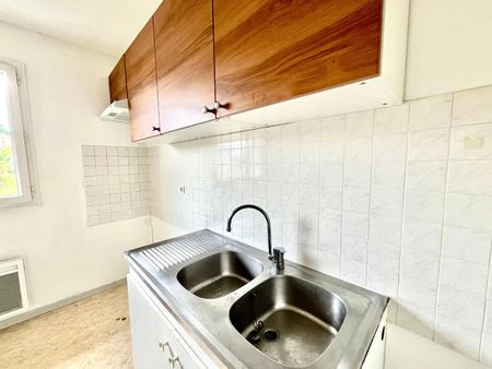 Location Appartement 3 pièces 68m² BRIVE LA GAILLARDE 19100 - Photo 2