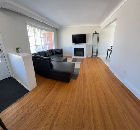 For Lease - 33 Laird Drive, St. Catharines, Ontario - Photo 4