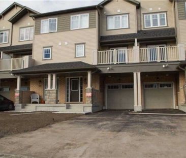 For Lease - 48 Nearco Crescent, Oshawa, Ontario - Photo 5