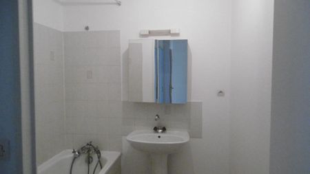 Location appartement 4 pièces, 74.15m², Angers - Photo 3