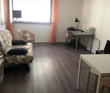 Location Appartement 1 pièce 35m² ST ETIENNE 42000 - Photo 1