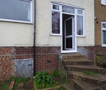 3 bedroom terraced house to rent - Photo 3