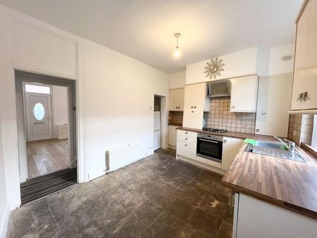 2 bedroom terraced house to rent - Photo 3