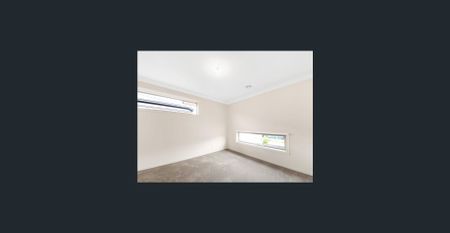 🏡 4-Bedroom house in Mernda - Photo 4