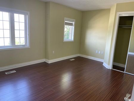 For Lease - 118 Tiller Trail, Brampton, Ontario - Photo 3